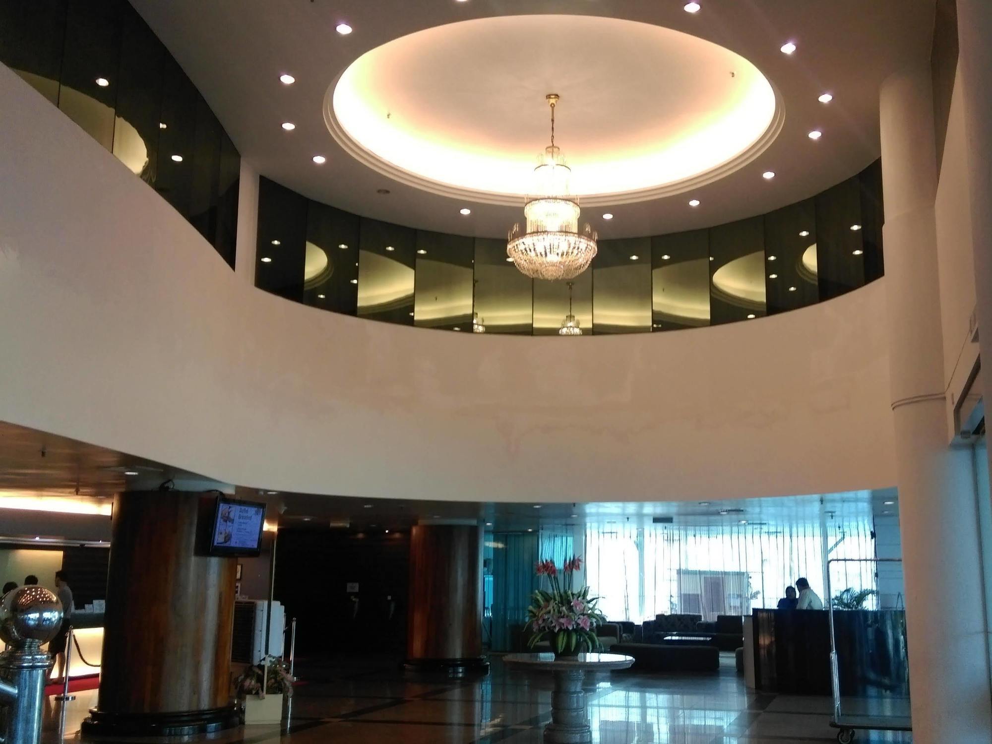 New York Hotel Johor Bahru Exterior foto